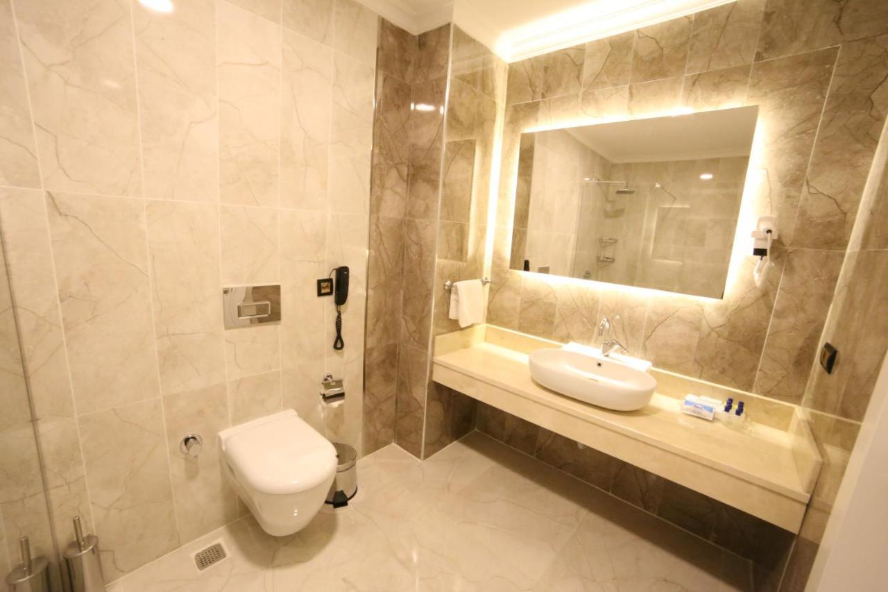 Ema Oeztuerk Thermal Hotel Afyonkarahisar Exteriör bild